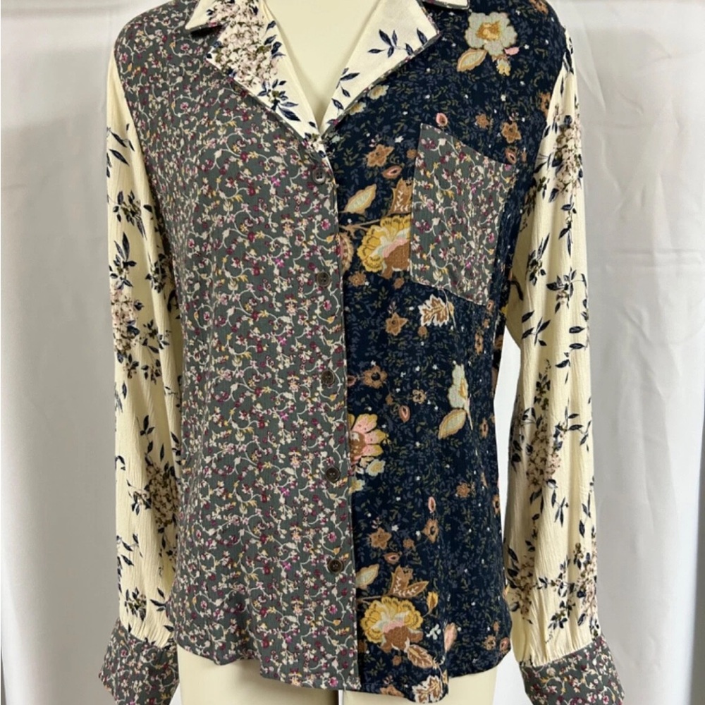 Mystree Multicolor Floral Button Down Shirt 100% Rayon